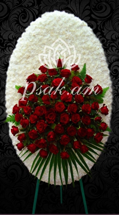 Wreath of Netherlend roses